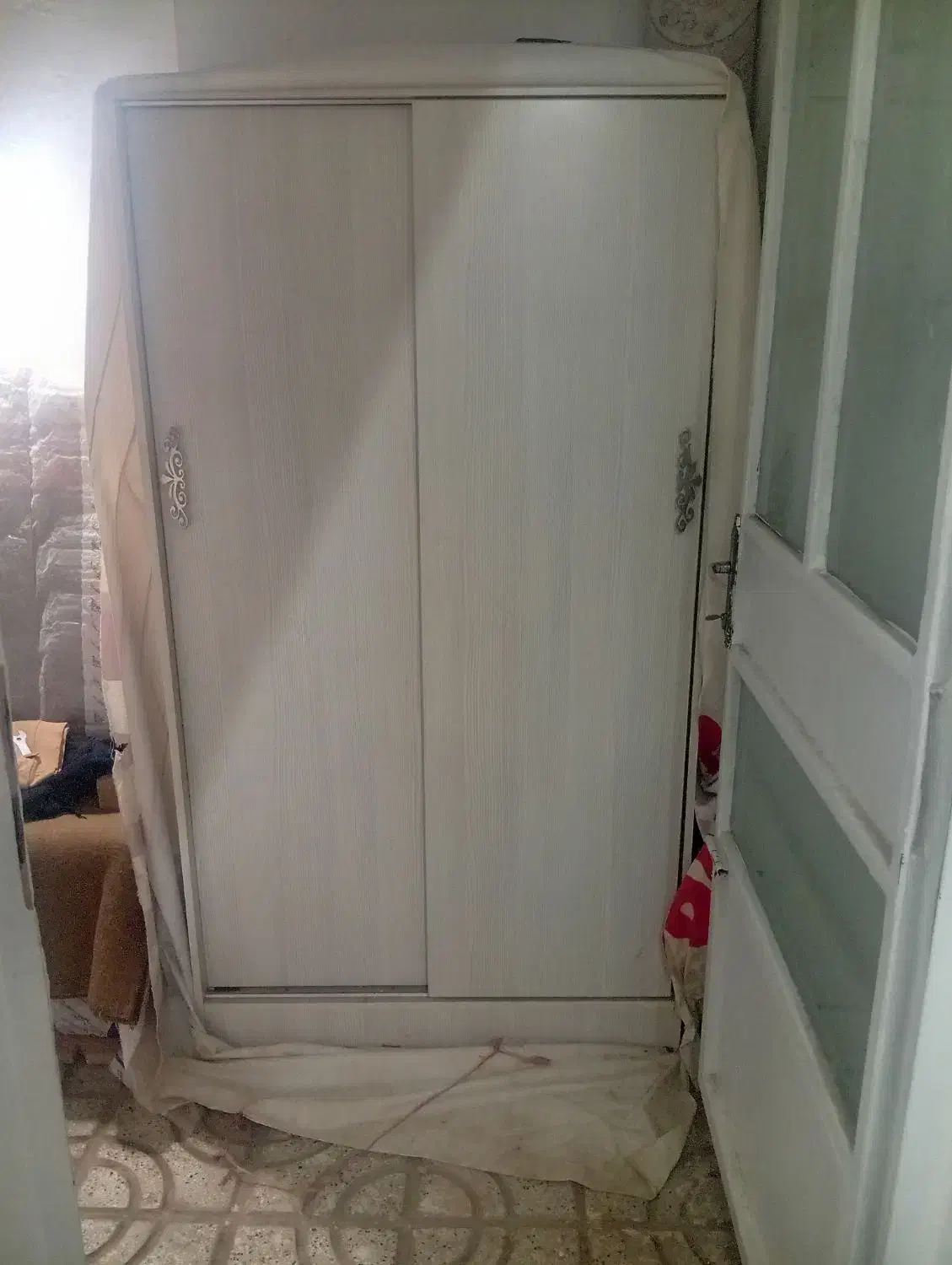 کمد لباس|جاکفشی، کمد، دراور|نیشابور, گنبد سبز|دیوار