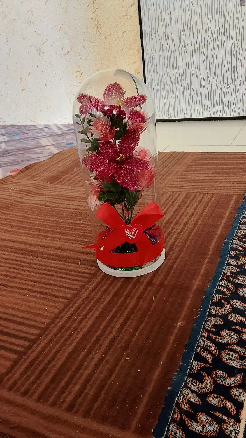 دکوری شیشه ای|مجسمه، تندیس، ماکت|گلبهار, شهر جدید گلبهار|دیوار