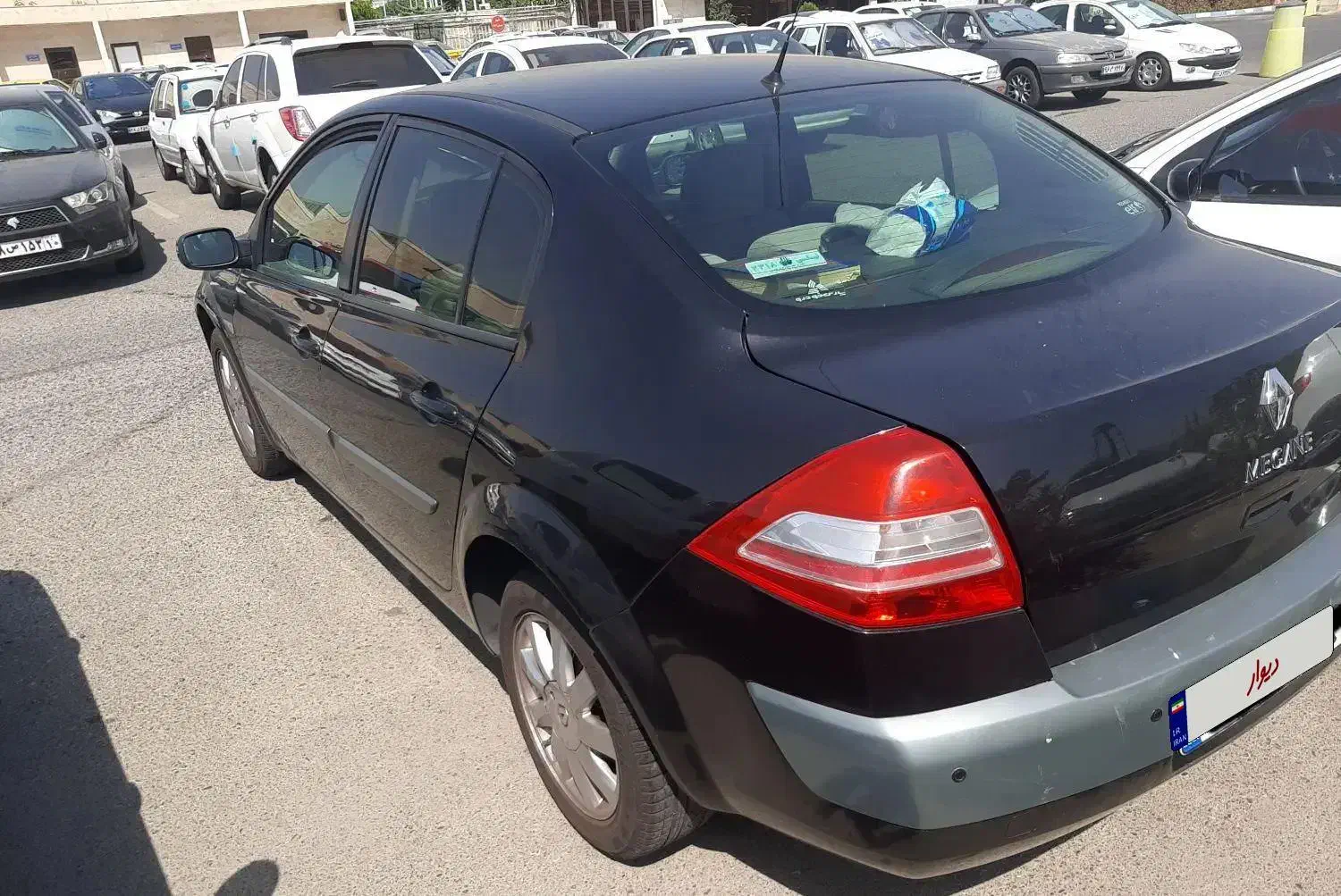 مگان ۲۰۰۰ اتوماتیک تمیز و خانگی|خودرو سواری و وانت|تهران, جمهوری|دیوار