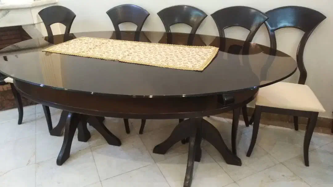 میز ۶ تا ۸ نفره تمیز بدون صندلی|میز و صندلی غذاخوری|تهران, پرستار|دیوار