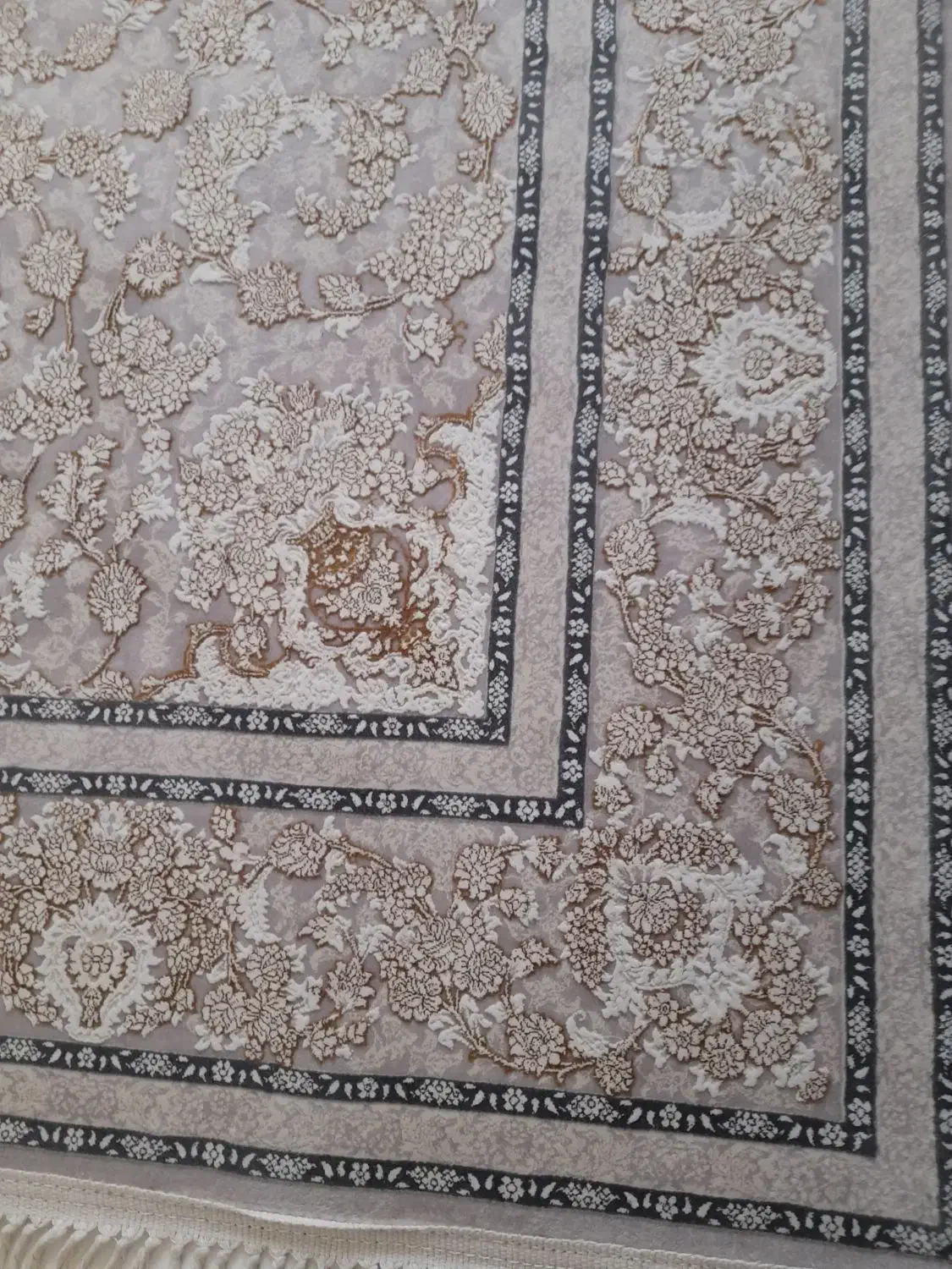 فرش ۴ متری نو وسالم ۱۲۰۰شانه|فرش|قرچک, مهدیه|دیوار
