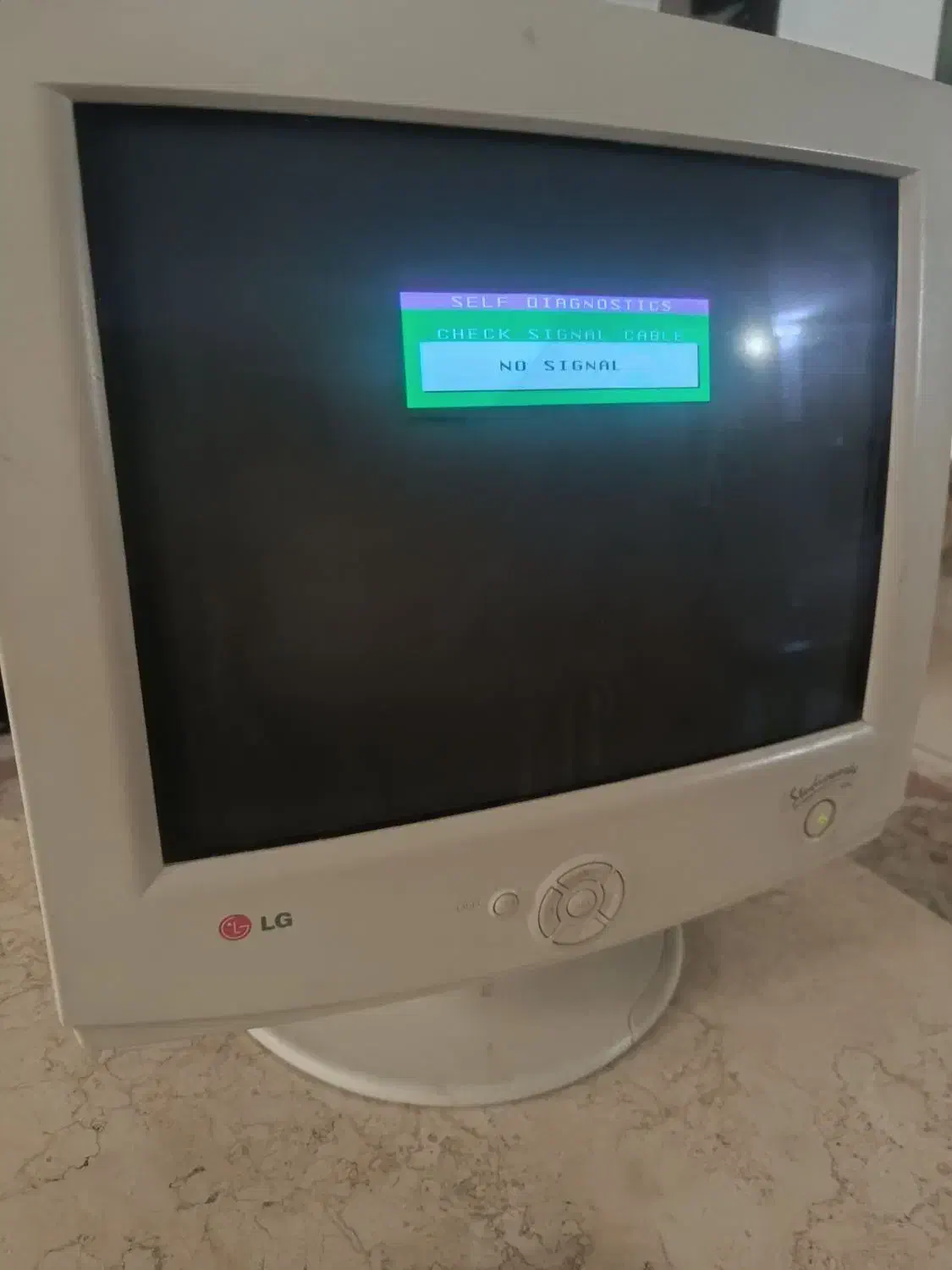 مانیتور ال جی|قطعات و لوازم جانبی رایانه|مشهد, کوه سنگی|دیوار