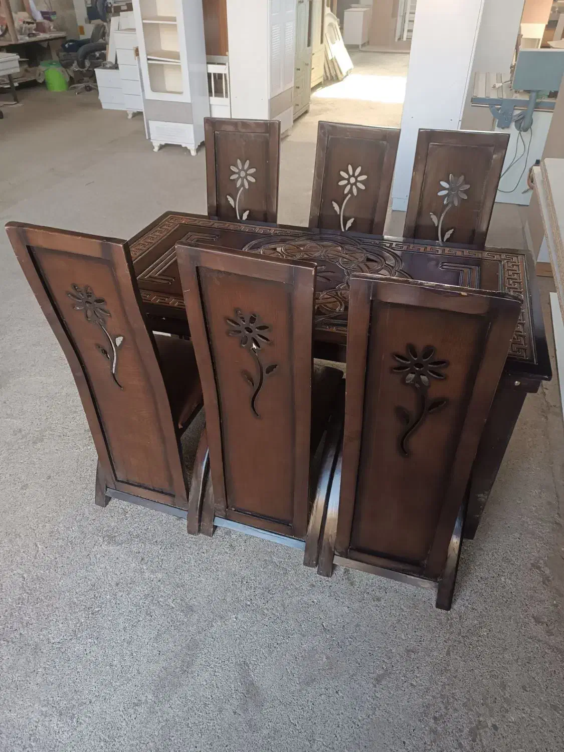 میزصندلی چوبی ناهار خوری شش نفره درحد نو ده میلیون|میز و صندلی غذاخوری|سبزوار, مدرس|دیوار