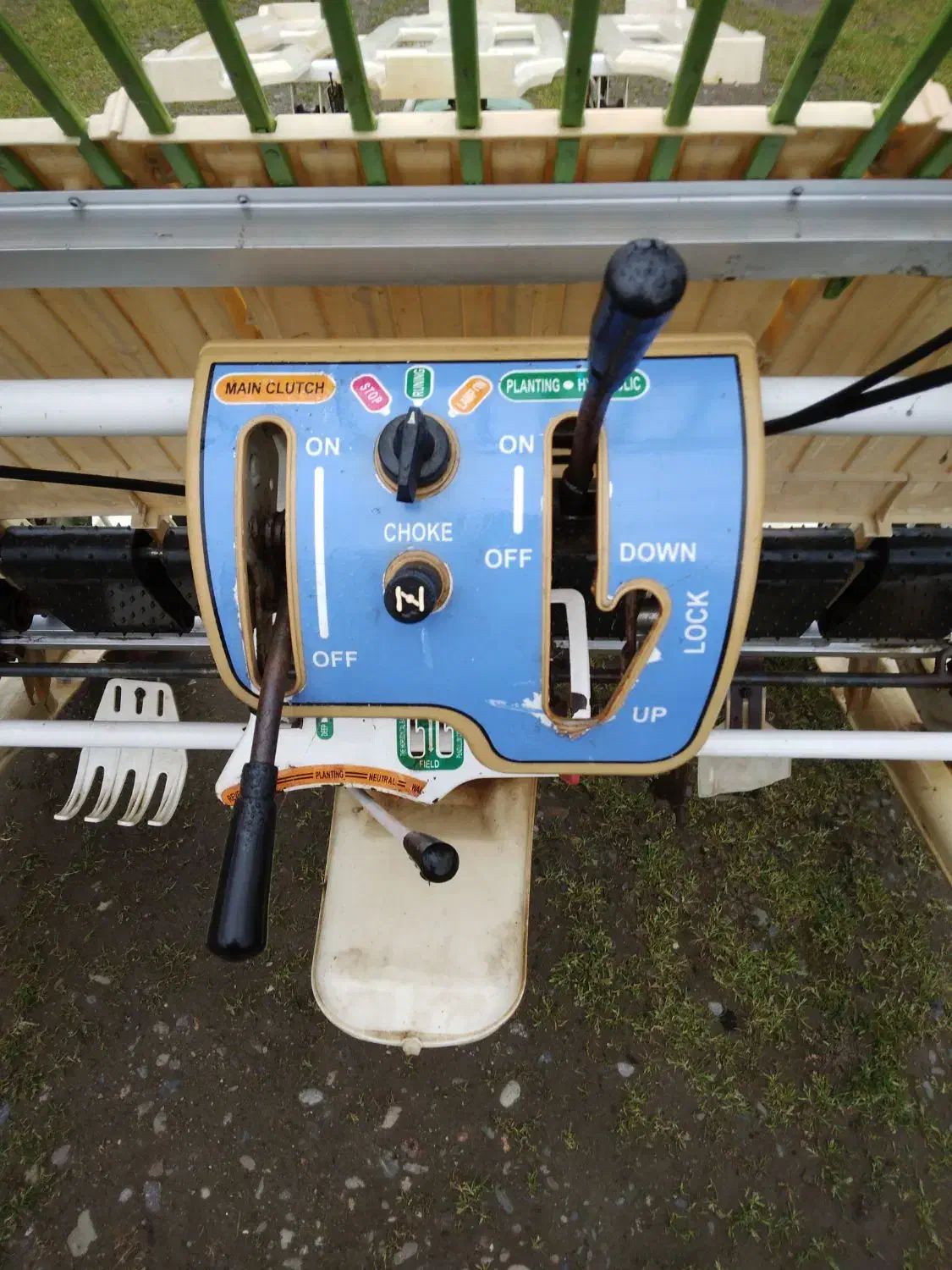 دستگاه|ماشین‌آلات صنعتی|تولم شهر, |دیوار