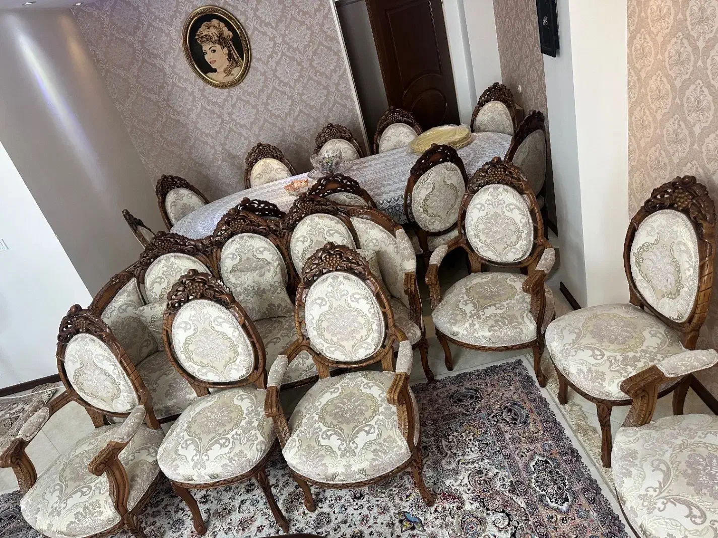 مبلمان سلطنتی و میز ناهار خوری|مبلمان خانگی و میز عسلی|تهران, جمال‌زاده|دیوار