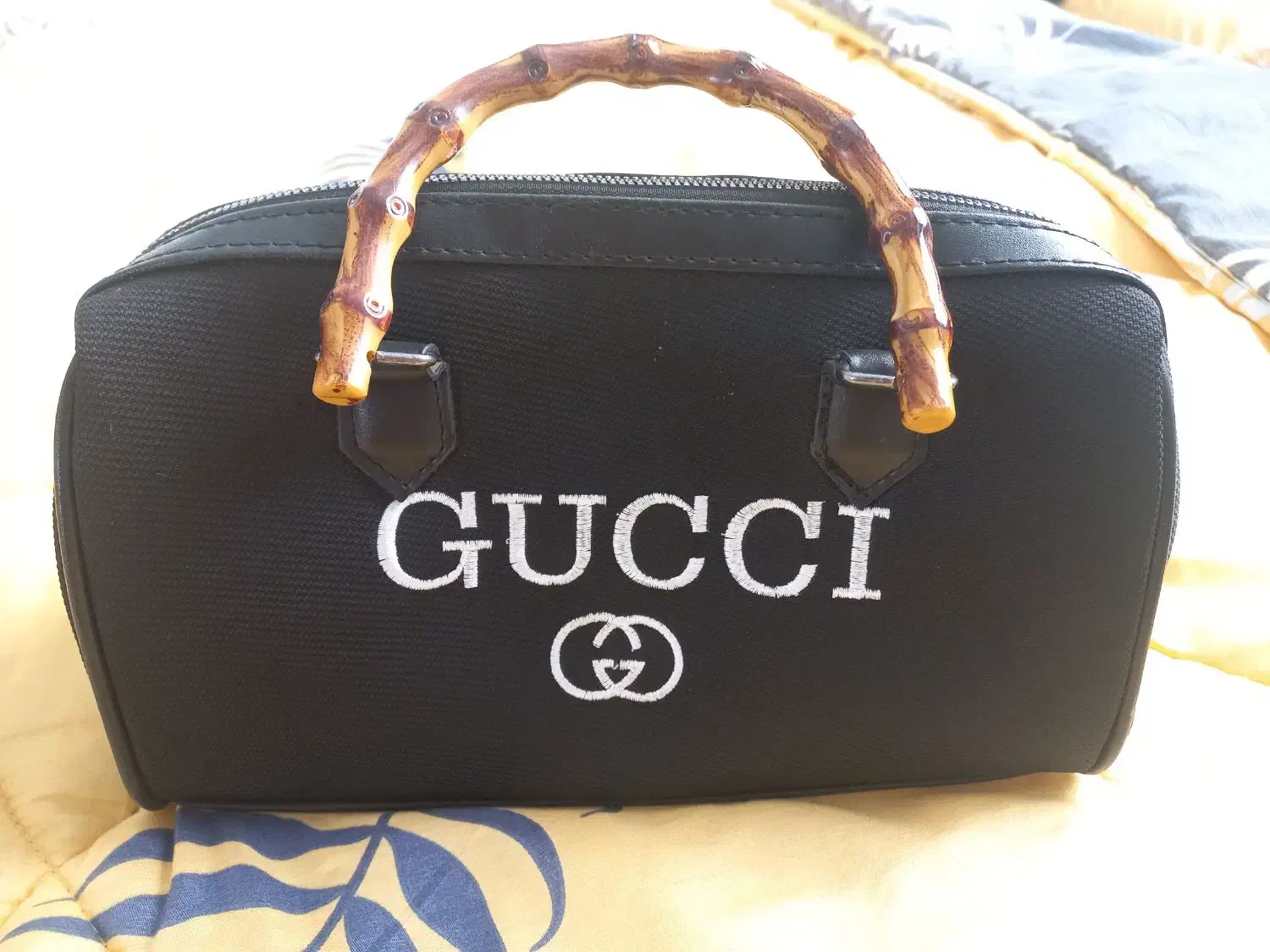 دو عدد کیف، شش عدد شال|کیف، کفش، کمربند|محمدیه-قزوین, |دیوار