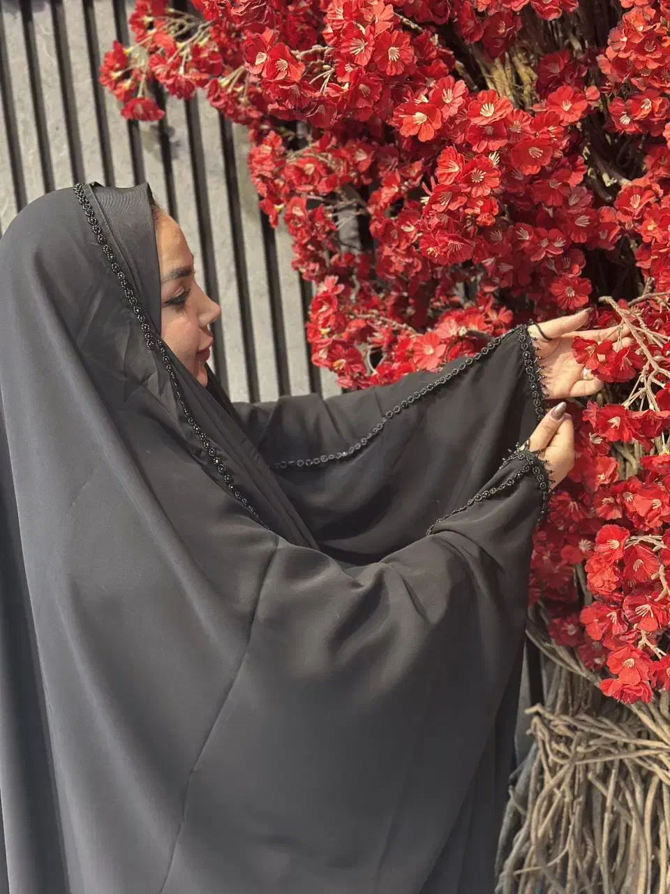 حراج چادرهای جواهر دوزی و گلدوزی نو فقط ۱۲۰۰|لباس|یاسوج, |دیوار