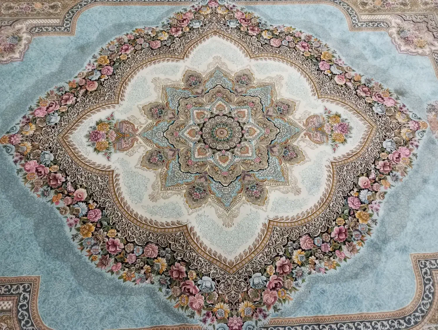 فرش|فرش|اندیشه, شهرک صدف|دیوار