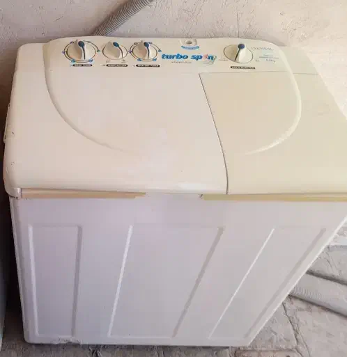 ماشین لباسشویی بغل خشک کن دوقلو|ماشین لباسشویی و خشک‌کن لباس|کاشان, فین بزرگ|دیوار