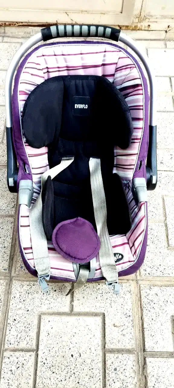 صندلی ماشین ترک|کالسکه و لوازم جانبی|سمنان, |دیوار