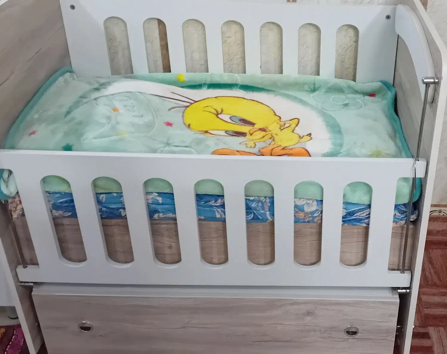 تخت کودک  درحد نو|تخت و صندلی بچه|ورامین, ریحان آباد|دیوار