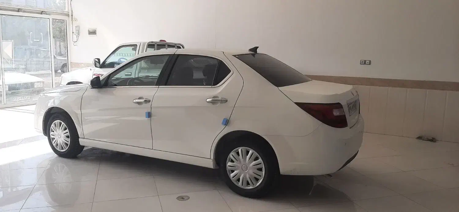 دنا پلاس دستی ۶دنده رینگ فولادی|خودرو سواری و وانت|بیرجند, |دیوار