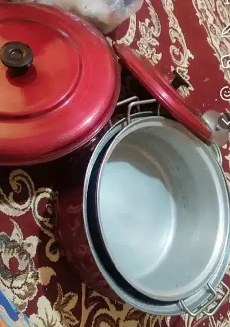 قابلمه روحی|ظروف پختوپز|یاسوج, |دیوار