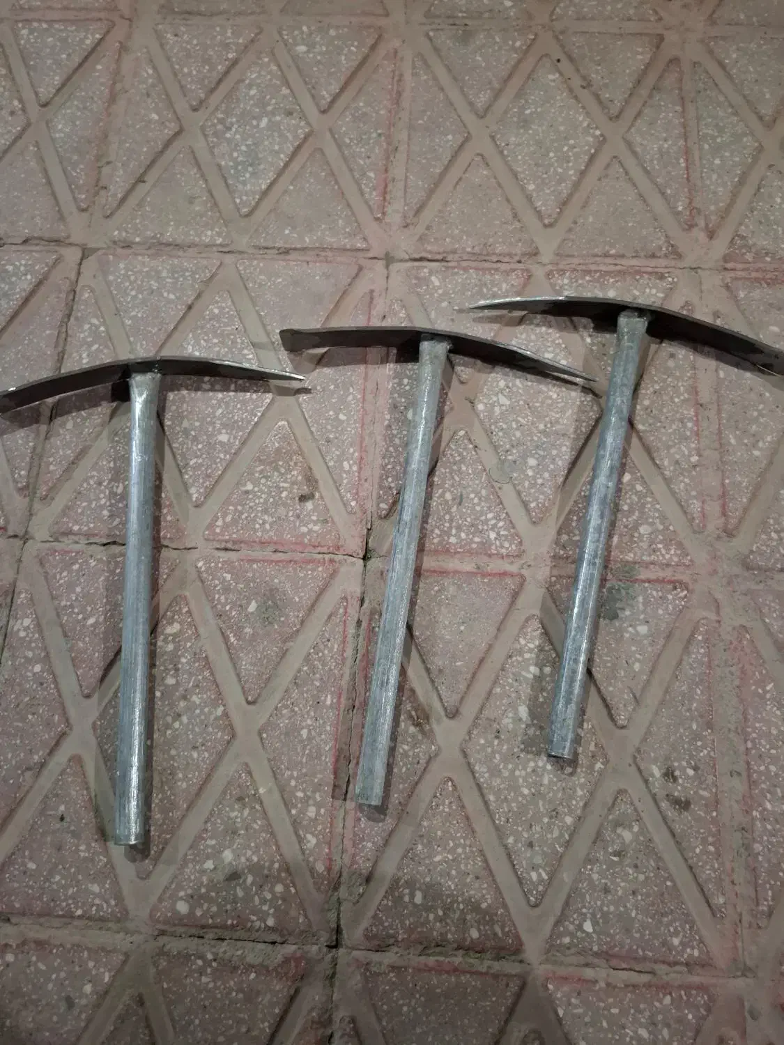 کلنگ|ابزارآلات|سنندج, |دیوار