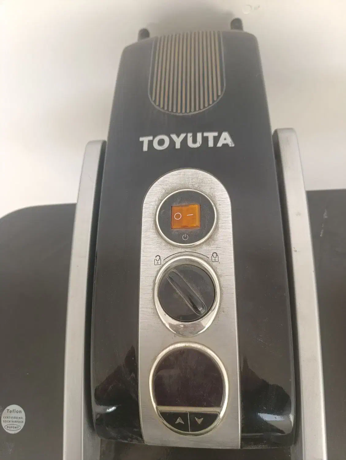 اتوپرس تویوتا درحدنو|اتو و لوازم اتو|مشهد, اروند|دیوار