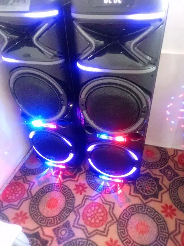 باند مکسیدر در حد نو|سیستم صوتی خانگی|شبستر, |دیوار