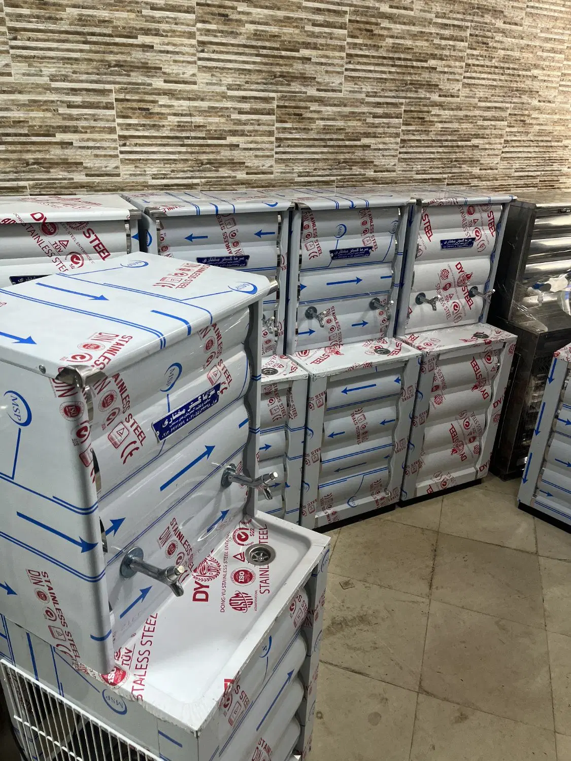 آبسردکن صنعتی ۲شیر، مخزن ۳۰ لیتری، تمام استیل|آبسردکن و تصفیه آب|تهران, نعمتآباد|دیوار