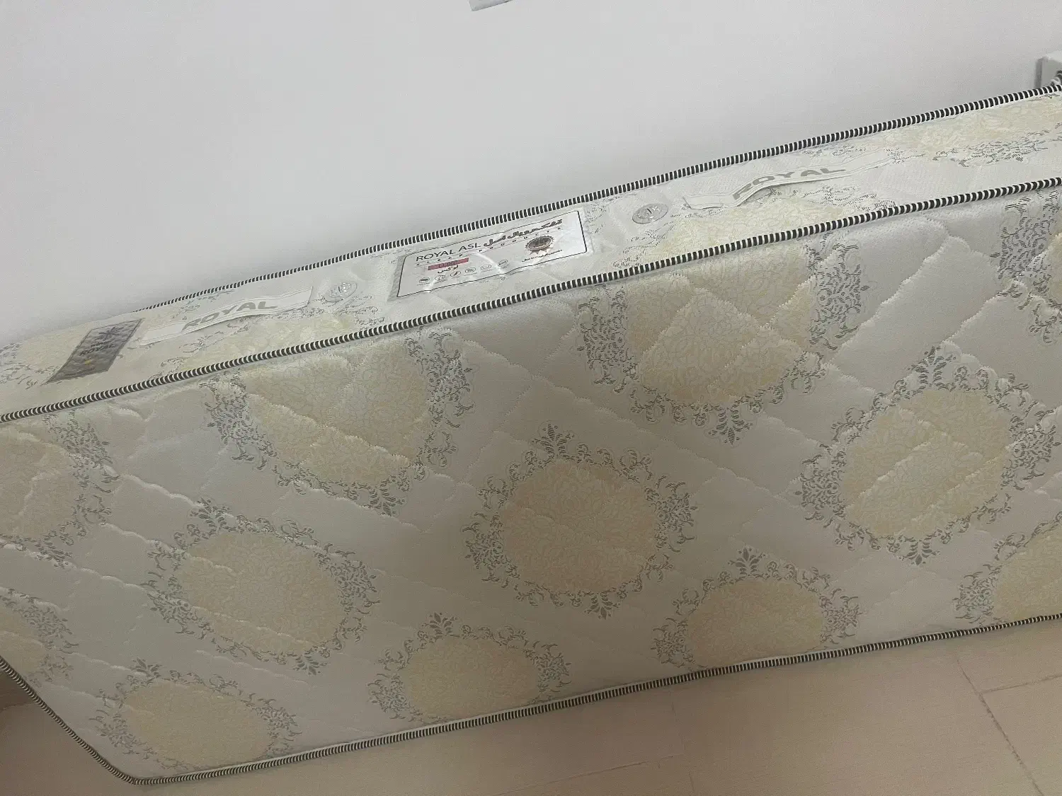 تشک تخت|تشک تختخواب|سیرجان, |دیوار