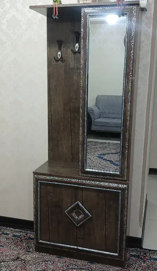 جاکفشی|جاکفشی، کمد، دراور|نهاوند, |دیوار