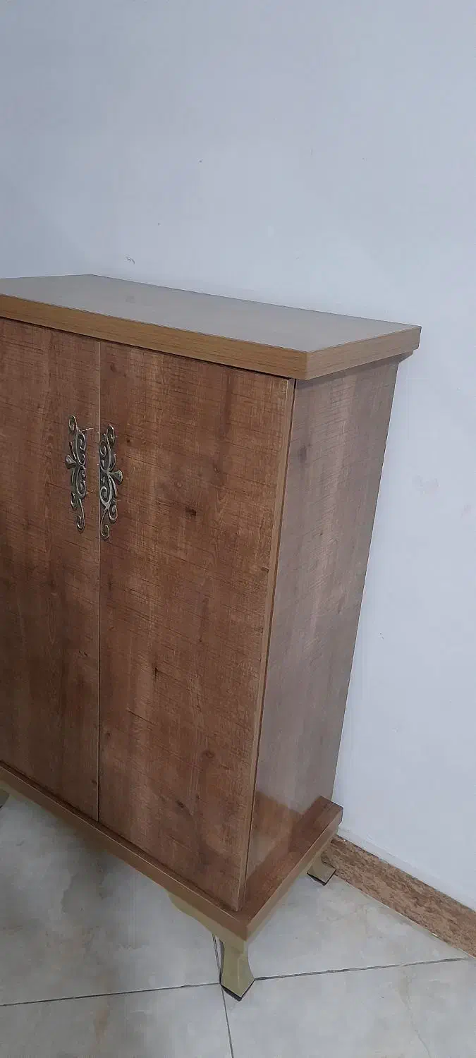 جاکفشی درحد|جاکفشی، کمد، دراور|قرچک, قشلاق جیتو|دیوار