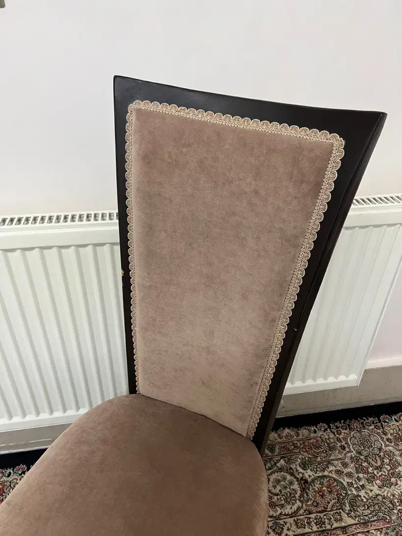 ۴ عدد صندلی تک چوب|میز و صندلی غذاخوری|بیرجند, |دیوار