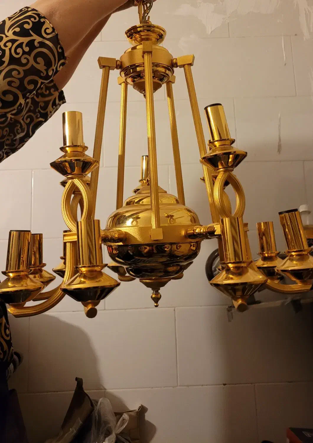 لوستر ۱۵ شاخه طلایی|لوستر و چراغ آویز|قزوین, |دیوار