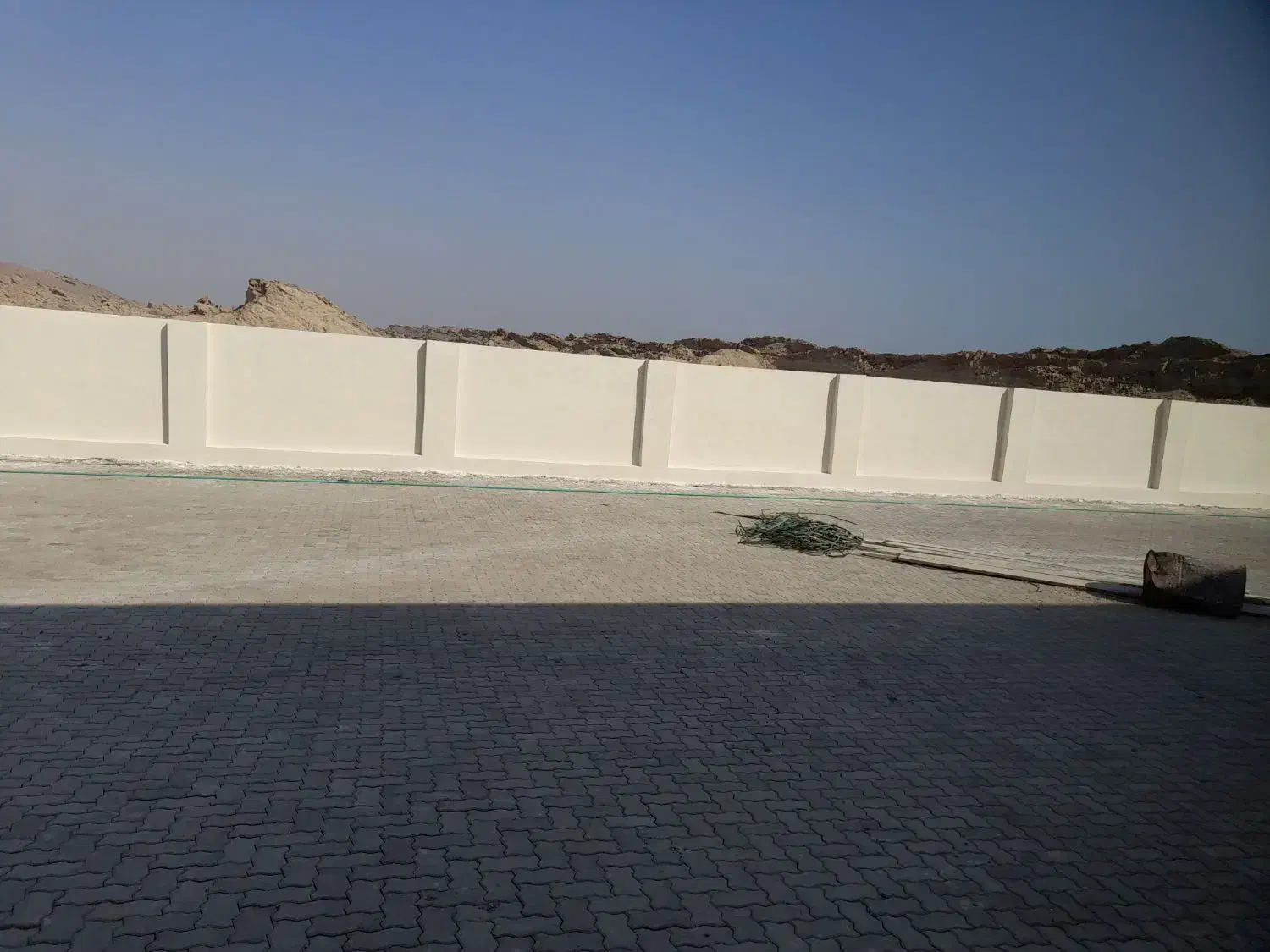 بنا دیوار چینی وا سیمان سیاه و رویه کشی|خدمات پیشه و مهارت|آزادشهر, |دیوار