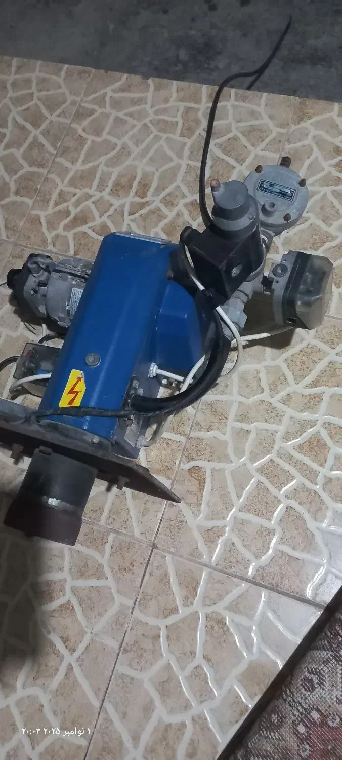 مشعل گازی در حد|ابزارآلات|خوی, |دیوار