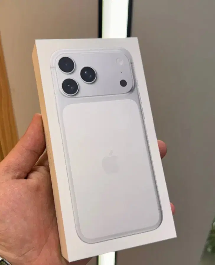 Iphon 17 pro max zaa|موبایل|همدان, |دیوار