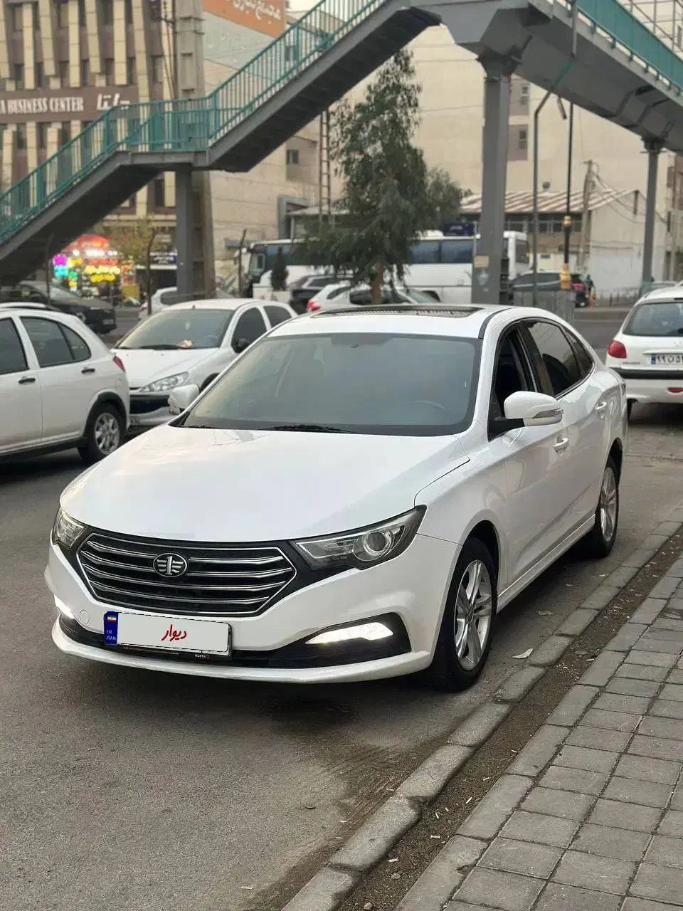 بسترن b30 مدل ۹۸|خودرو سواری و وانت|تهران, شهرک گلها (تهرانسر)|دیوار