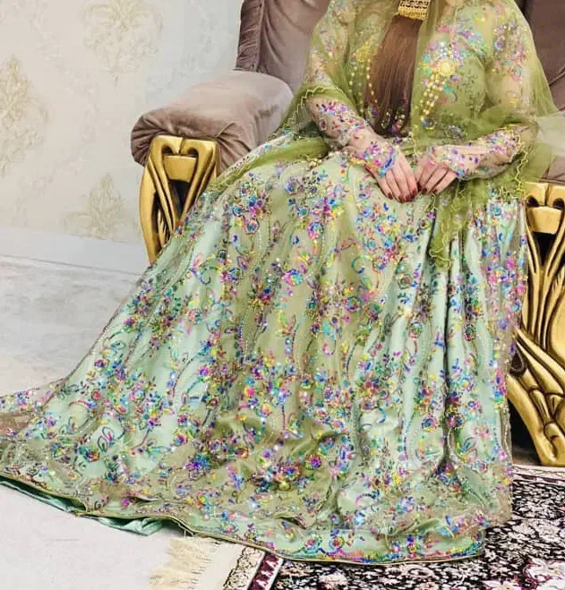 پنج دست لباس محلی فقط دو میلیون و پونصد تومن|لباس|دوگنبدان, |دیوار