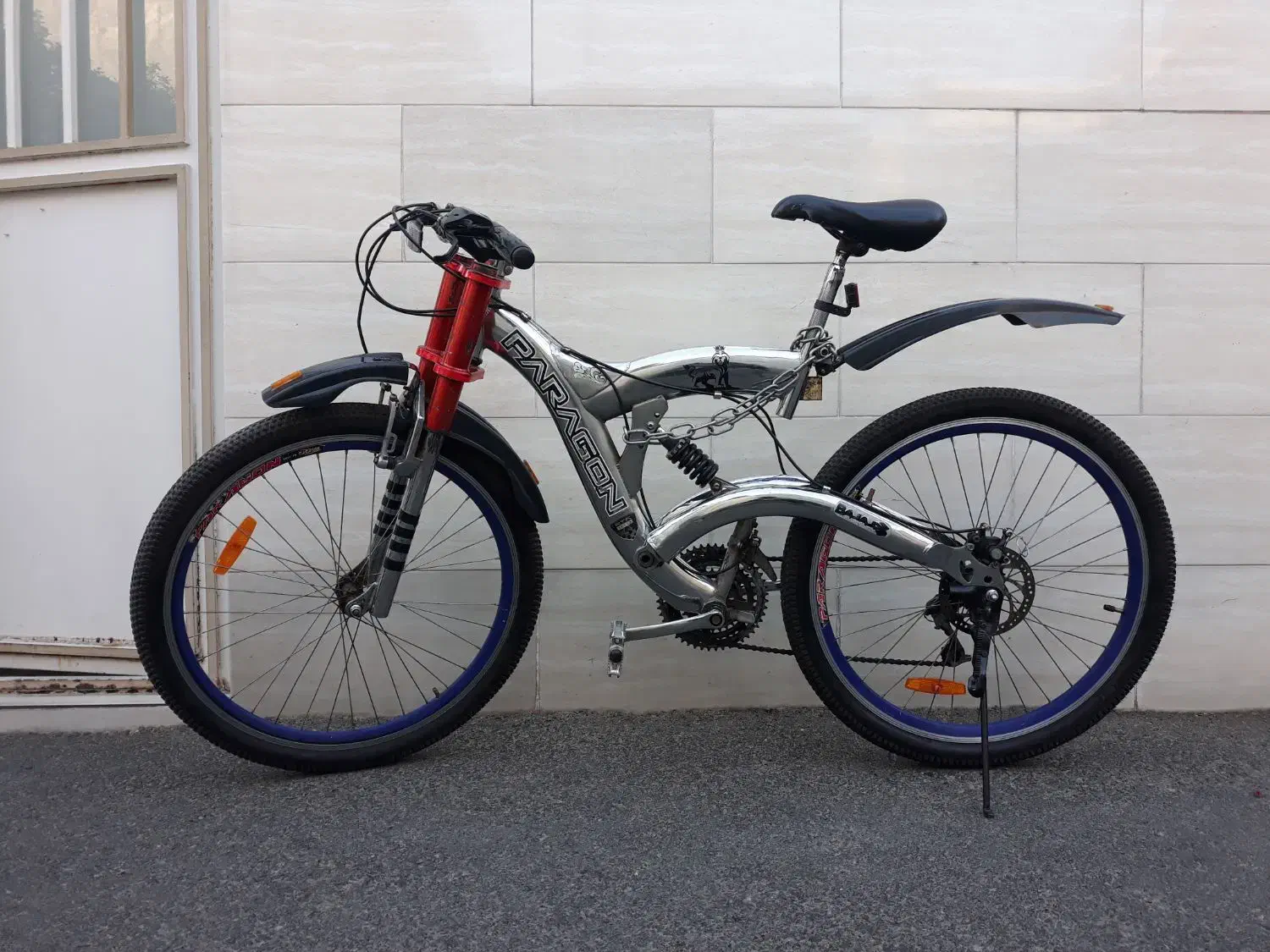 دوچرخه ۲۶|دوچرخه، اسکیت، اسکوتر|قدس, شهر‌قدس|دیوار