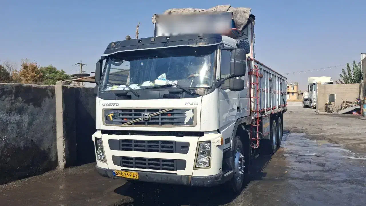 اف ام ۹|خودرو سنگین|سیدان, |دیوار