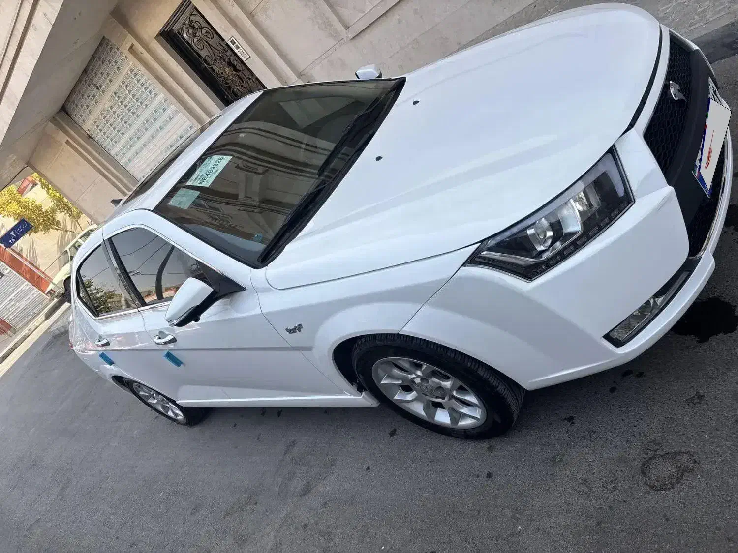 دنا پلاس اتومات توربو مدل 1401 بالوازم|خودرو سواری و وانت|مشهد, کارمندان دوم|دیوار