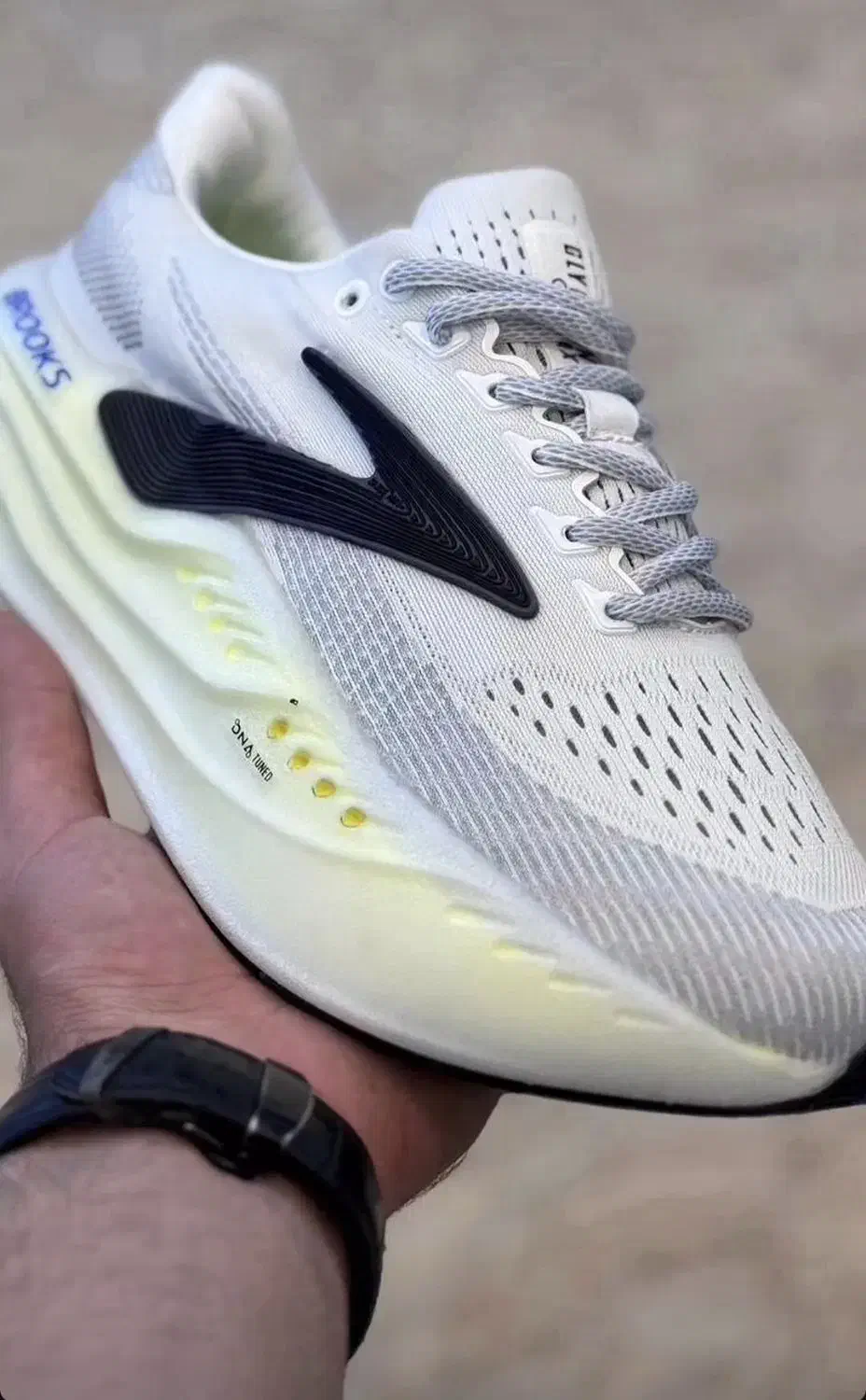 کتونی اصل ویتنام بروکس گلیسرین مکس|کیف، کفش، کمربند|سنندج, |دیوار