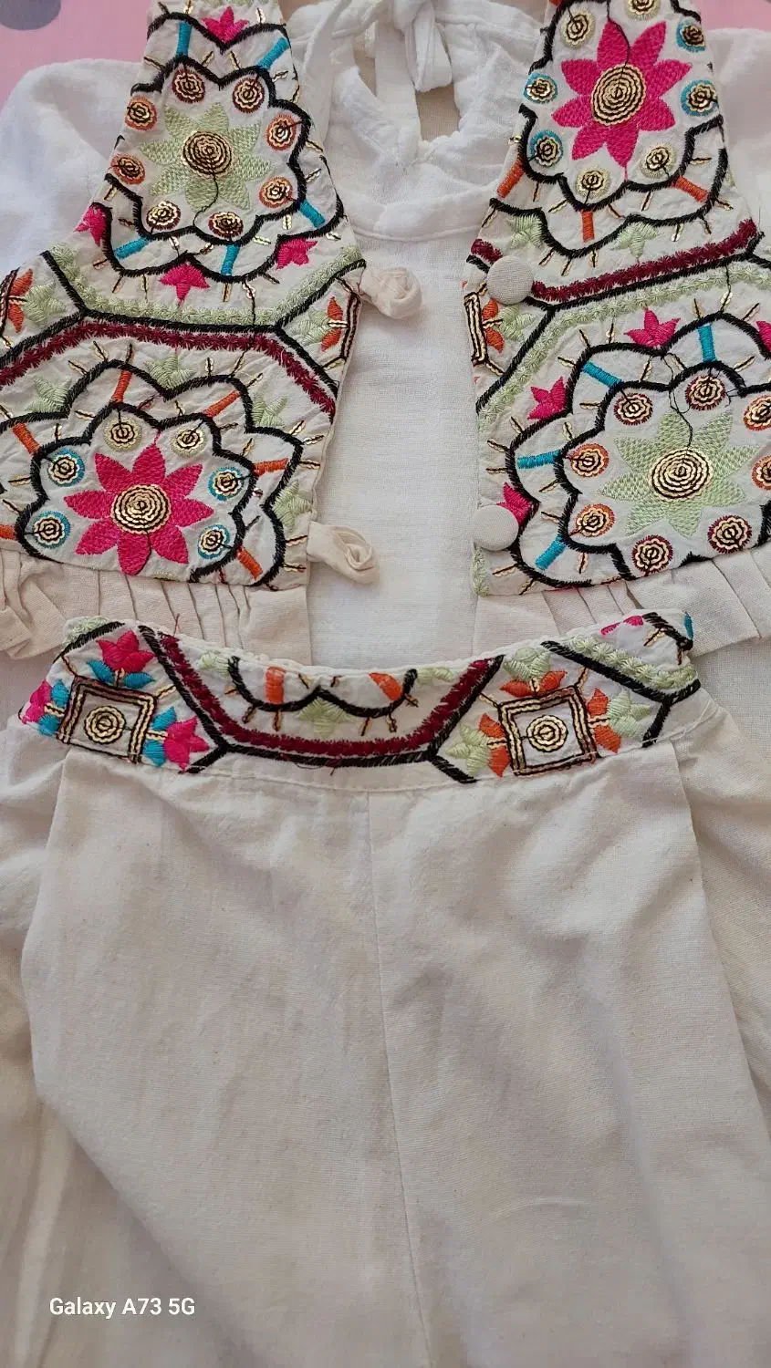 لباسه سه تیکه|کفش و لباس بچه|الوند, |دیوار