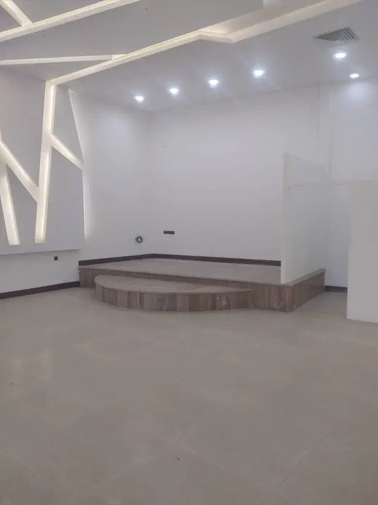 تجاری ، نوساز ، تاپ لوکیشن|اجارهٔ مغازه و غرفه|رویان, |دیوار