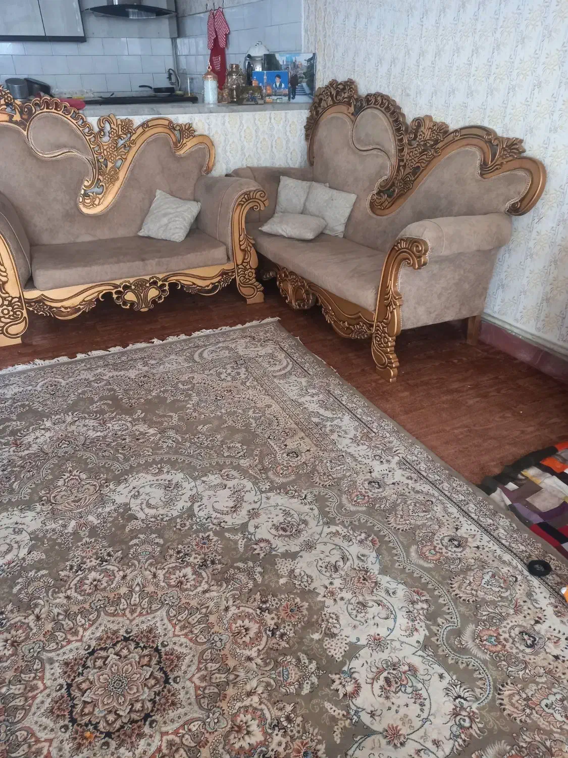 مبل 7نفره شیک|مبلمان خانگی و میز عسلی|ماهدشت, |دیوار