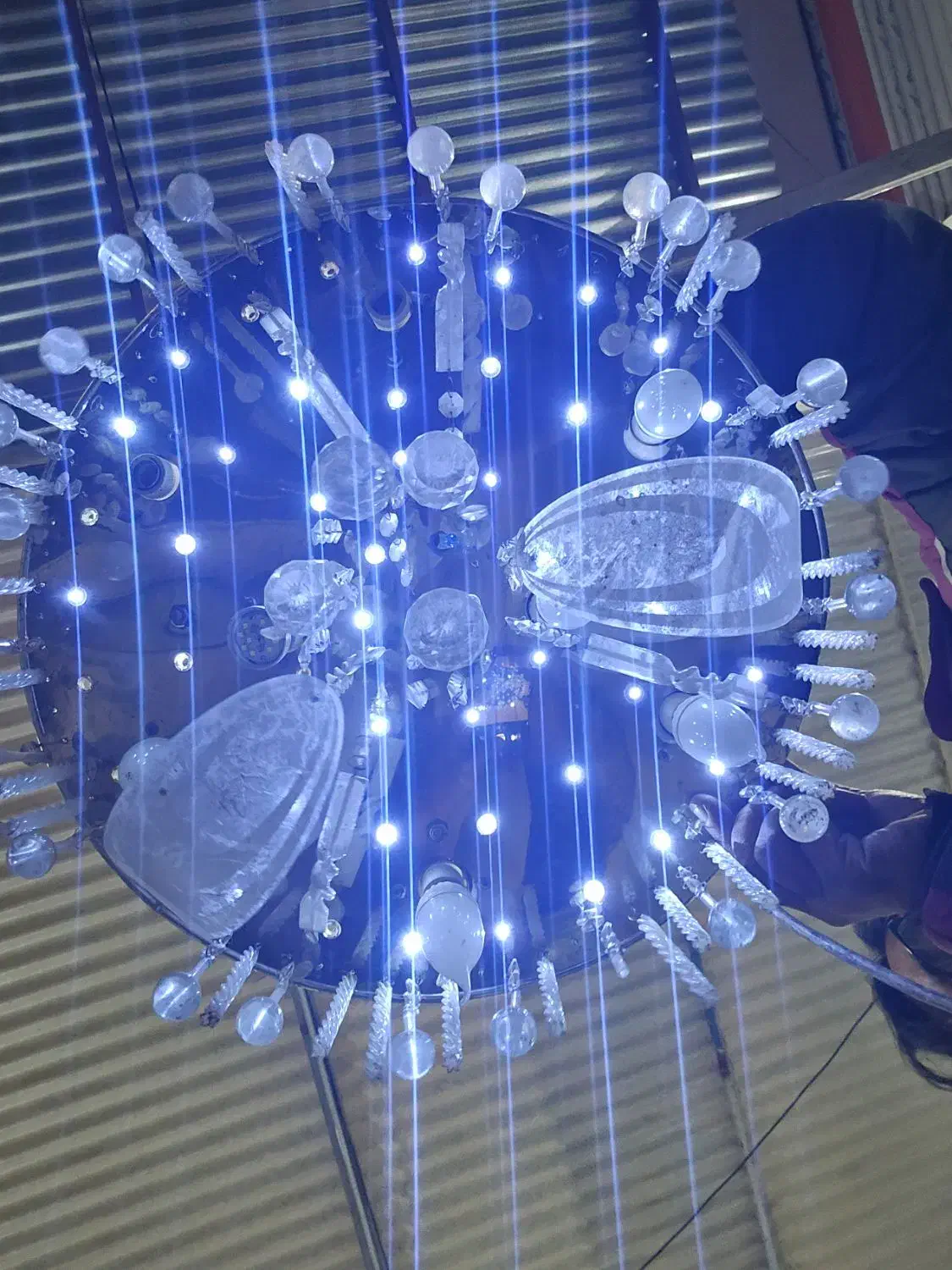 دوعدد لوستر|لوستر و چراغ آویز|بجنورد, |دیوار