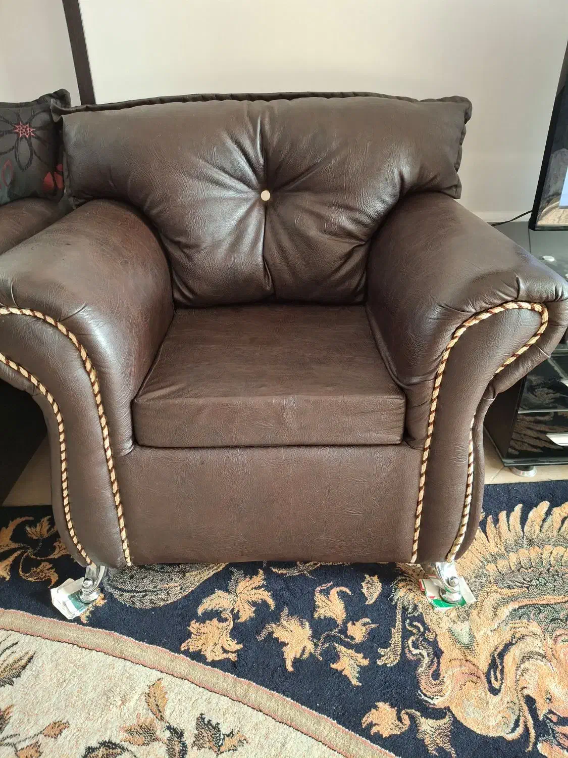 مبل راحتی ۷نفره|مبلمان خانگی و میز عسلی|قم, عمار یاسر|دیوار