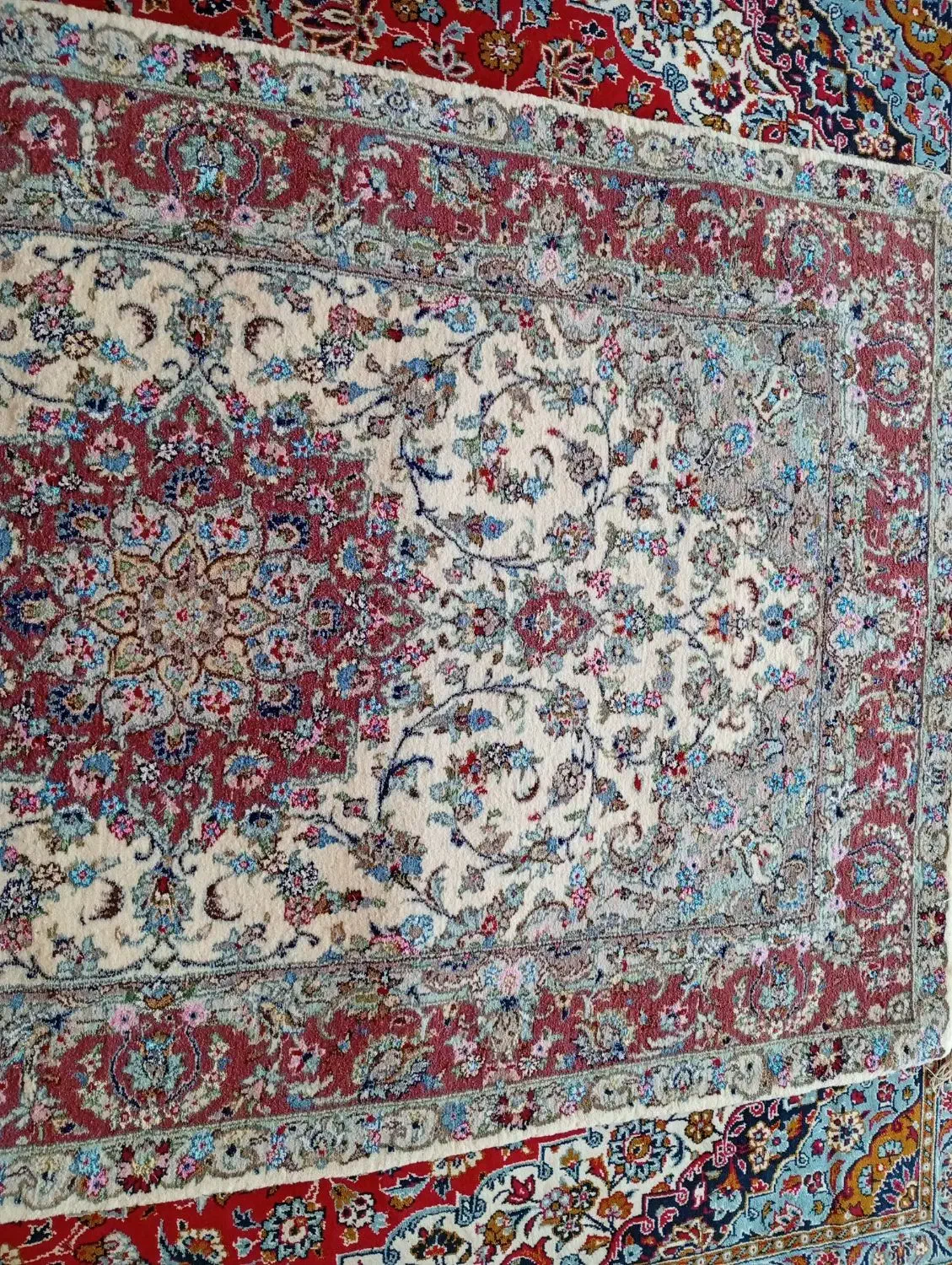 قالی 32خانه|فرش|کاشان, باغچه فیض|دیوار