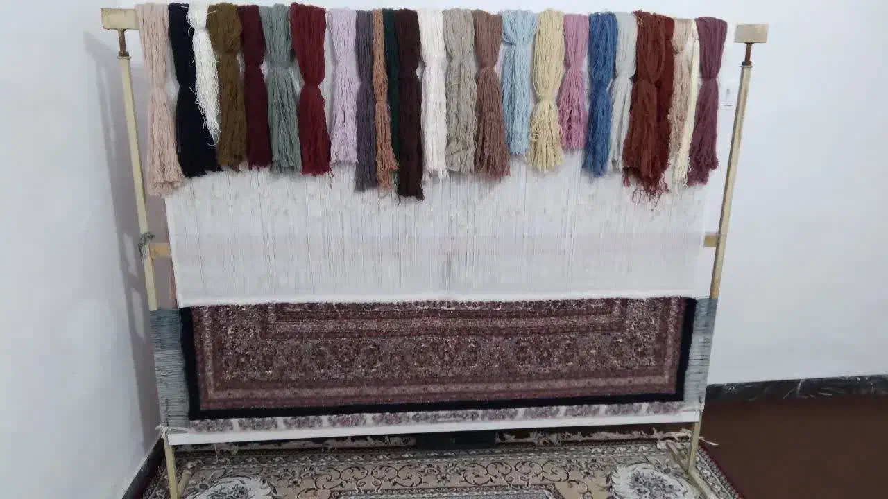 فروش فرش دستباف نیمه کاره طرح ماهی|فرش|خوی, |دیوار