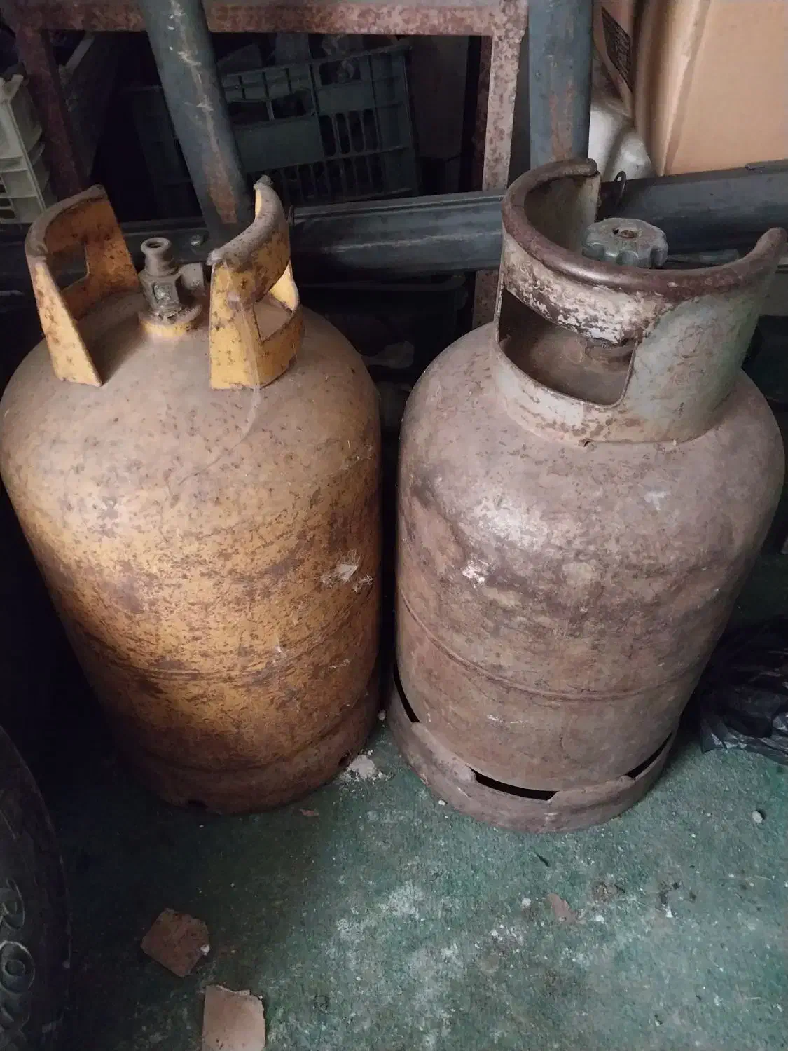 کپسول گاز مایع LPG|اجاق گاز و لوازم برقی پخت‌وپز|رشت, منظریه|دیوار