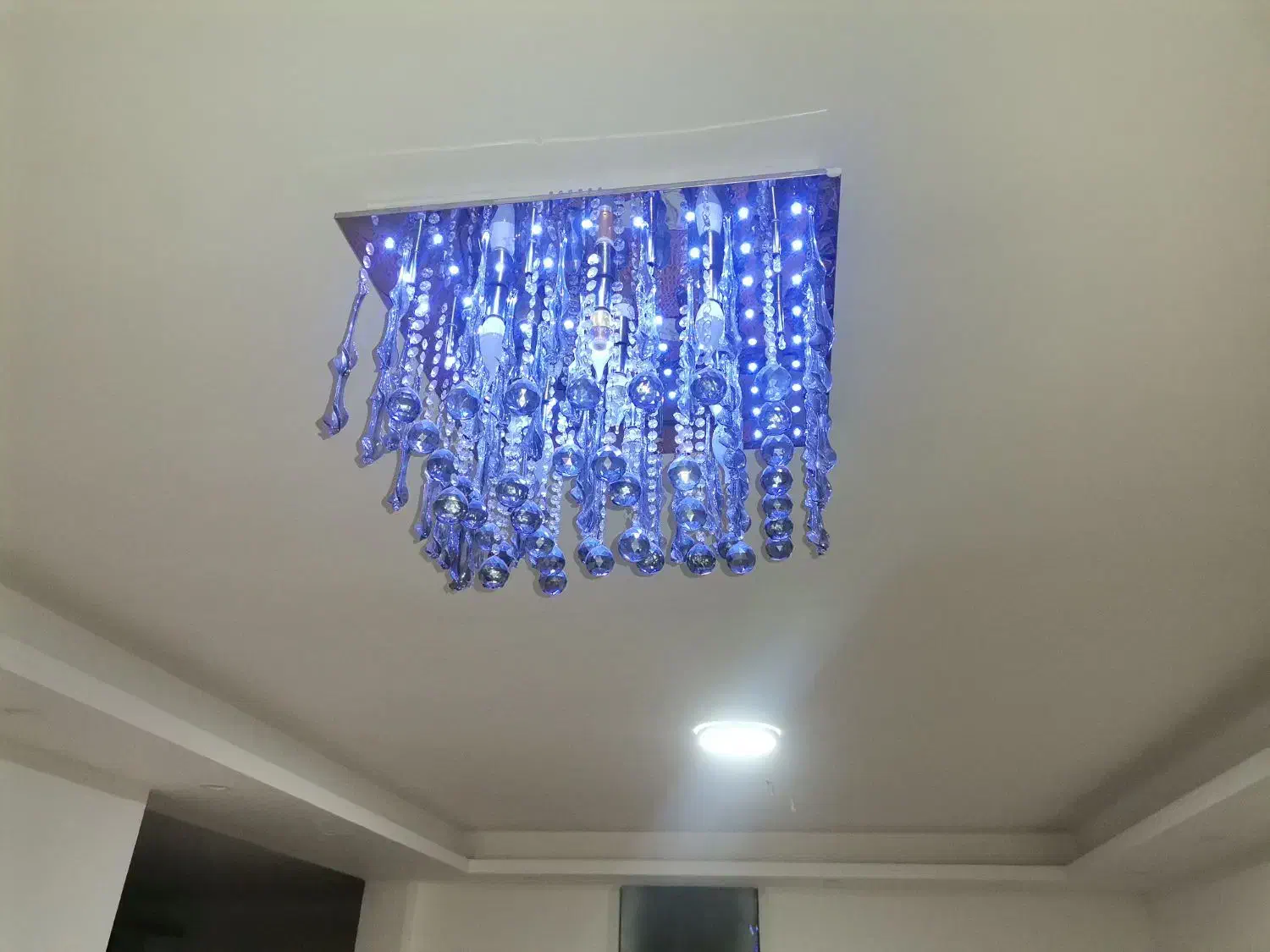 لوستر برای حال|لوستر و چراغ آویز|گنبد کاووس, |دیوار