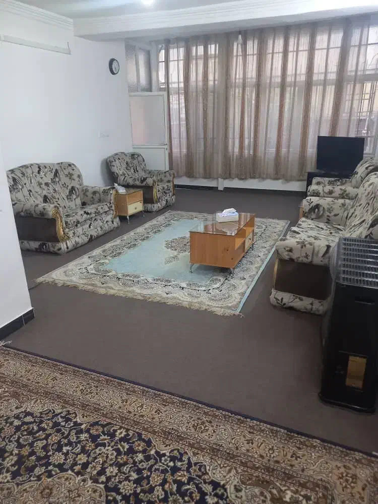 حیاط ویلای ۱۱۴ متری یک طبقه|فروش زمین و ملک کلنگی|ری, دولتآباد|دیوار