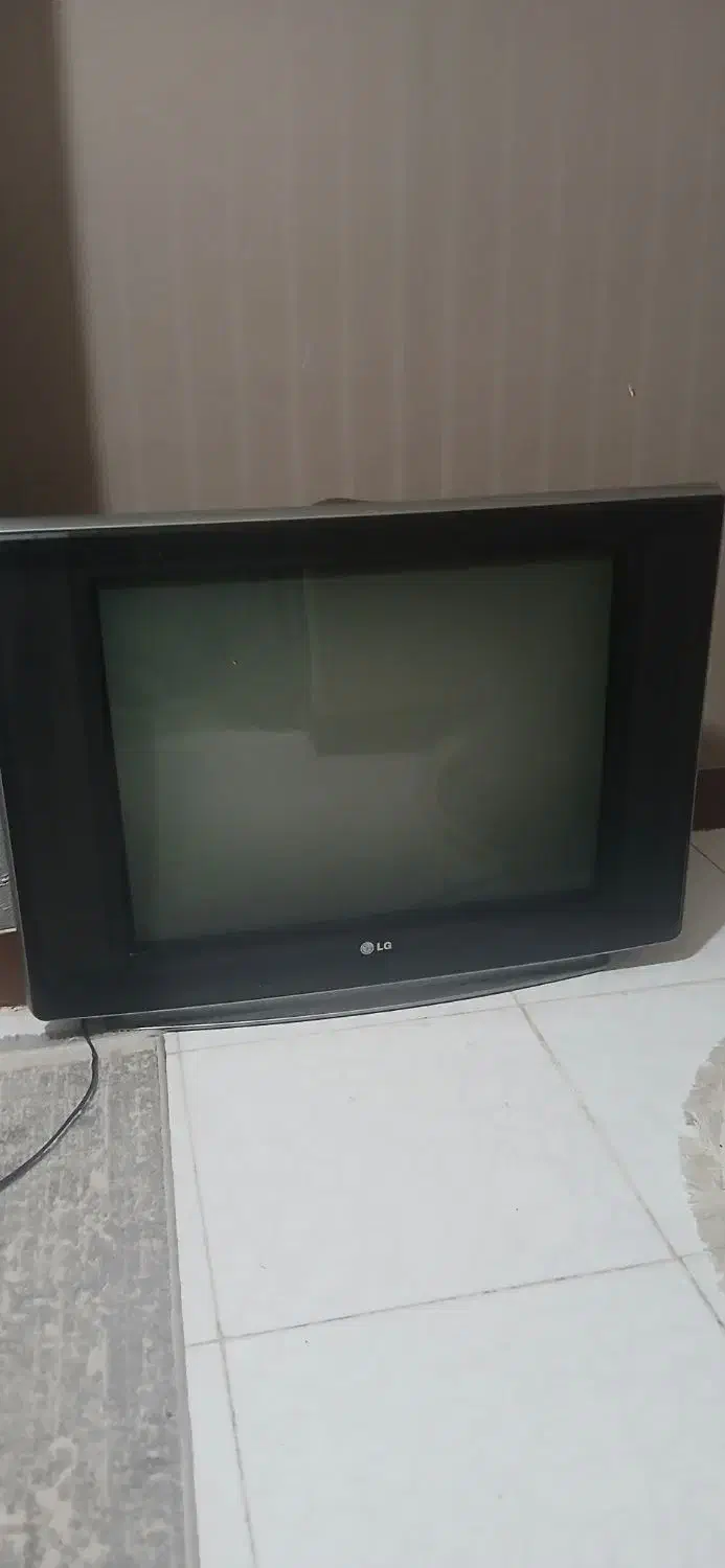تلویزیون  ال جی ۳۲ اینچ|تلویزیون و پروژکتور|اهواز, کوروش|دیوار