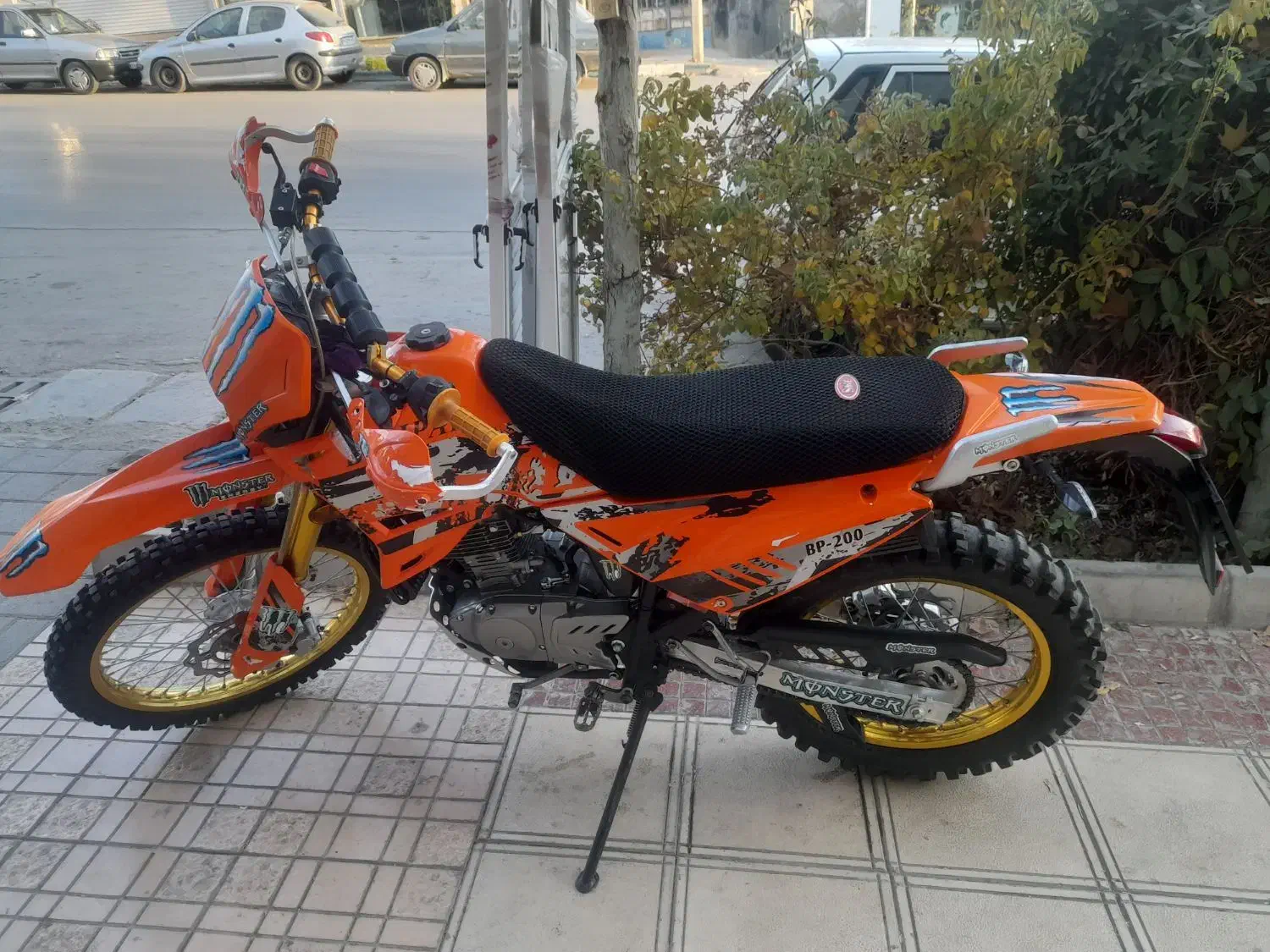 موتور تریل مدل ۴۰۰ مشابه خشک|موتورسیکلت|شاندیز, |دیوار