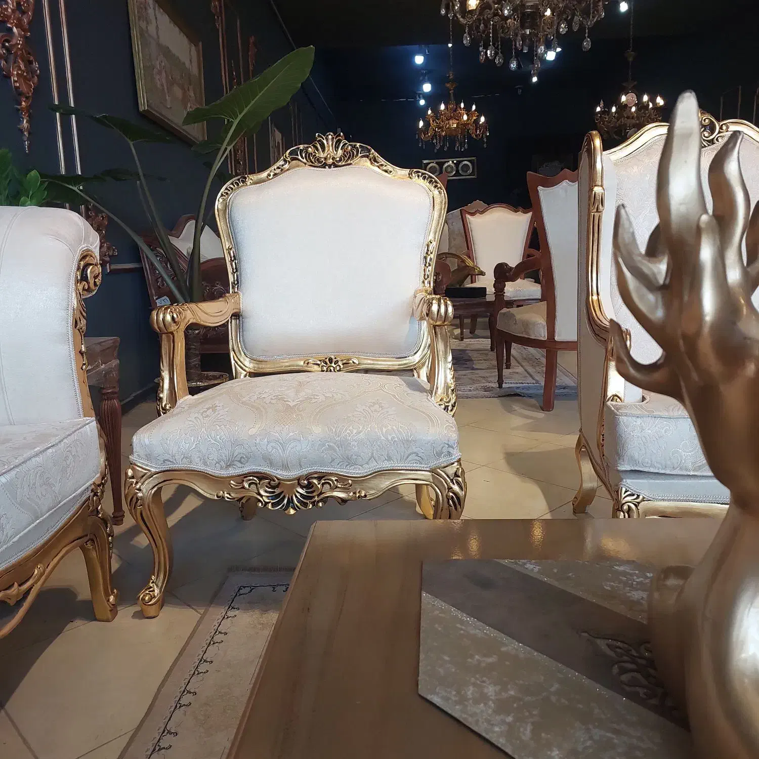 مبل استیل،سلطنتی،راحتی،شجر سیدارزانفروش|مبلمان خانگی و میز عسلی|مشهد, وکیلآباد|دیوار