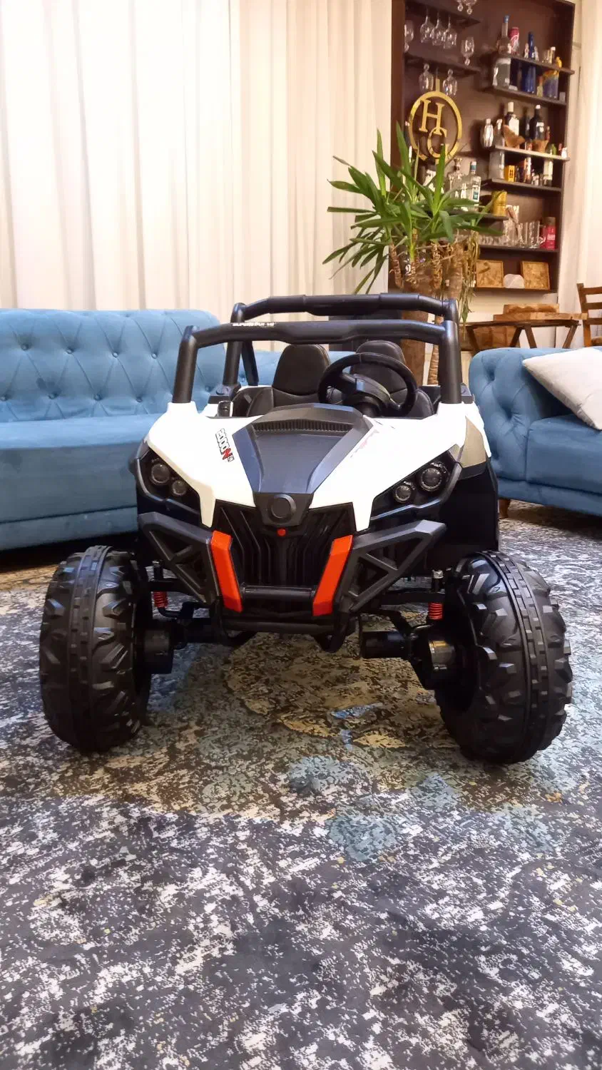 ماشین شارژی ۴ موتوره قدرتمند حرفه ای|اسباببازی بچه|تهران, حکیمیه|دیوار