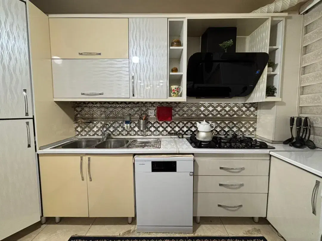 کابینت های گلاس ترک با ورق ترک AGT|مصالح و تجهیزات ساختمان|تهران, شهرک ولیعصر شمالی|دیوار